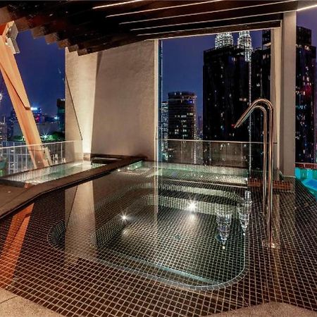 Scarletz Suites Klcc, Travelet Kuala Lumpur Eksteriør billede